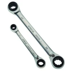 Jeu de 2 cles a cliquet 4 en 1 en etui - 310330